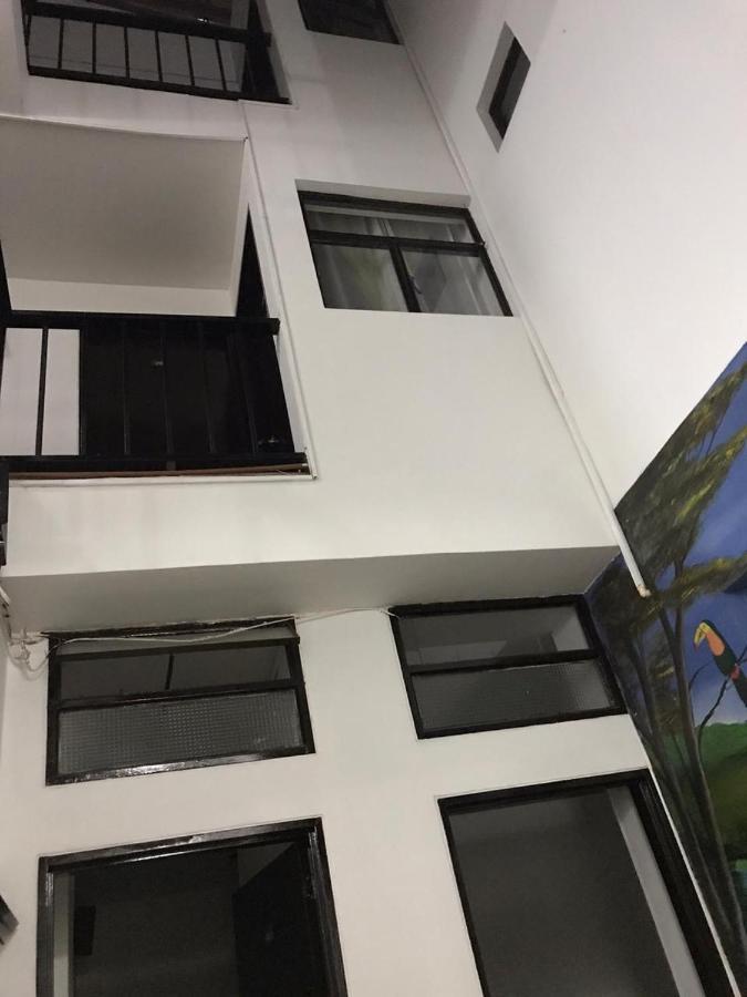 Hostal El Eden มานิซาเลส ภายนอก รูปภาพ